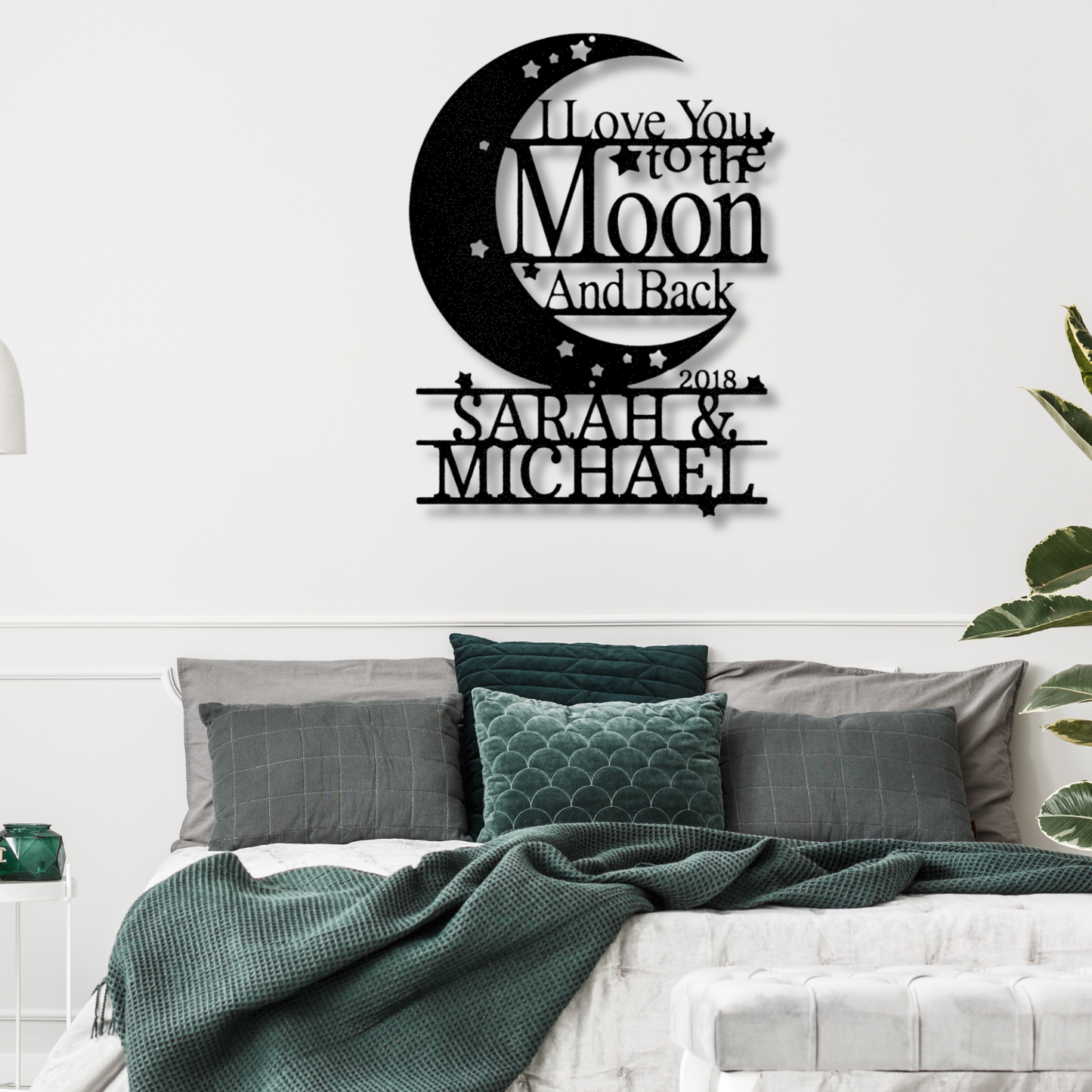 Custom Moon and Back Couple Name Metal Sign, Personalized Romantic Wall Art Decor, Anniversary Gift For Married Couple, Wedding Gift For Newly Weds.