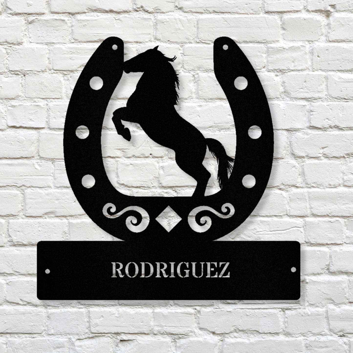 Horseshoe Metal Wall Art, Customized Couple's Name Horse Sign, Equestrian Wall Art, Personalized Metal Ranch Sign, Cabin Wall Hanging,