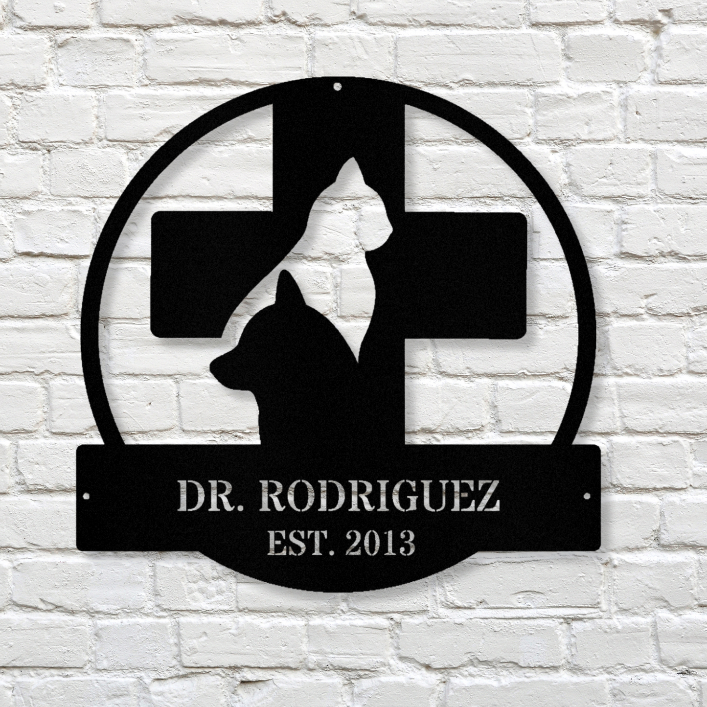 Personalized Veterinary Metal Sign, Custom Vet Sign, Vet Office Wall Art, Gift for a Veterinarian, Animal Lover Gift,
