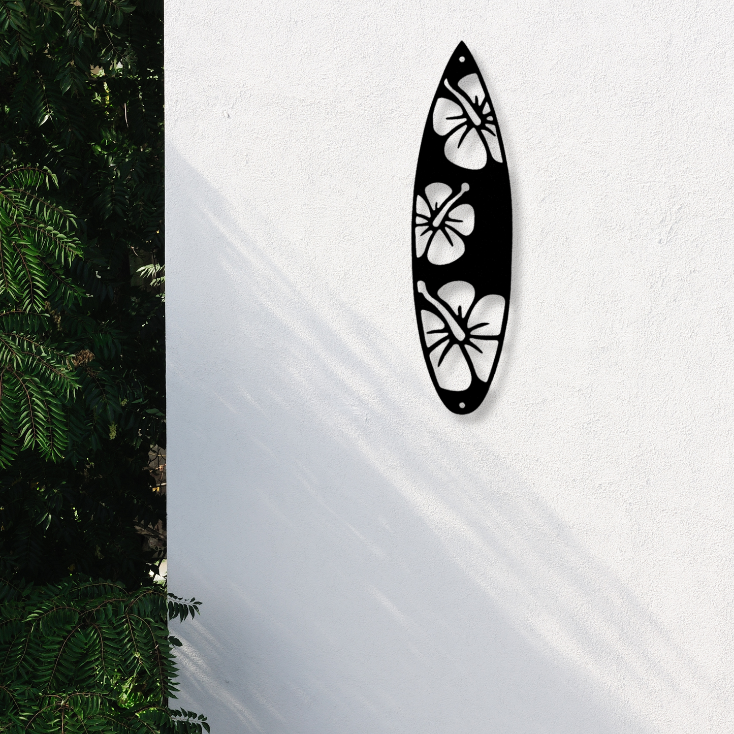 Surf Board Flowers Metal Sign, Beach House Wall Hanging, Beach House Decor, Summerhouse Decor, Surfing Wall Decor, Hawaii Themed Wall Art