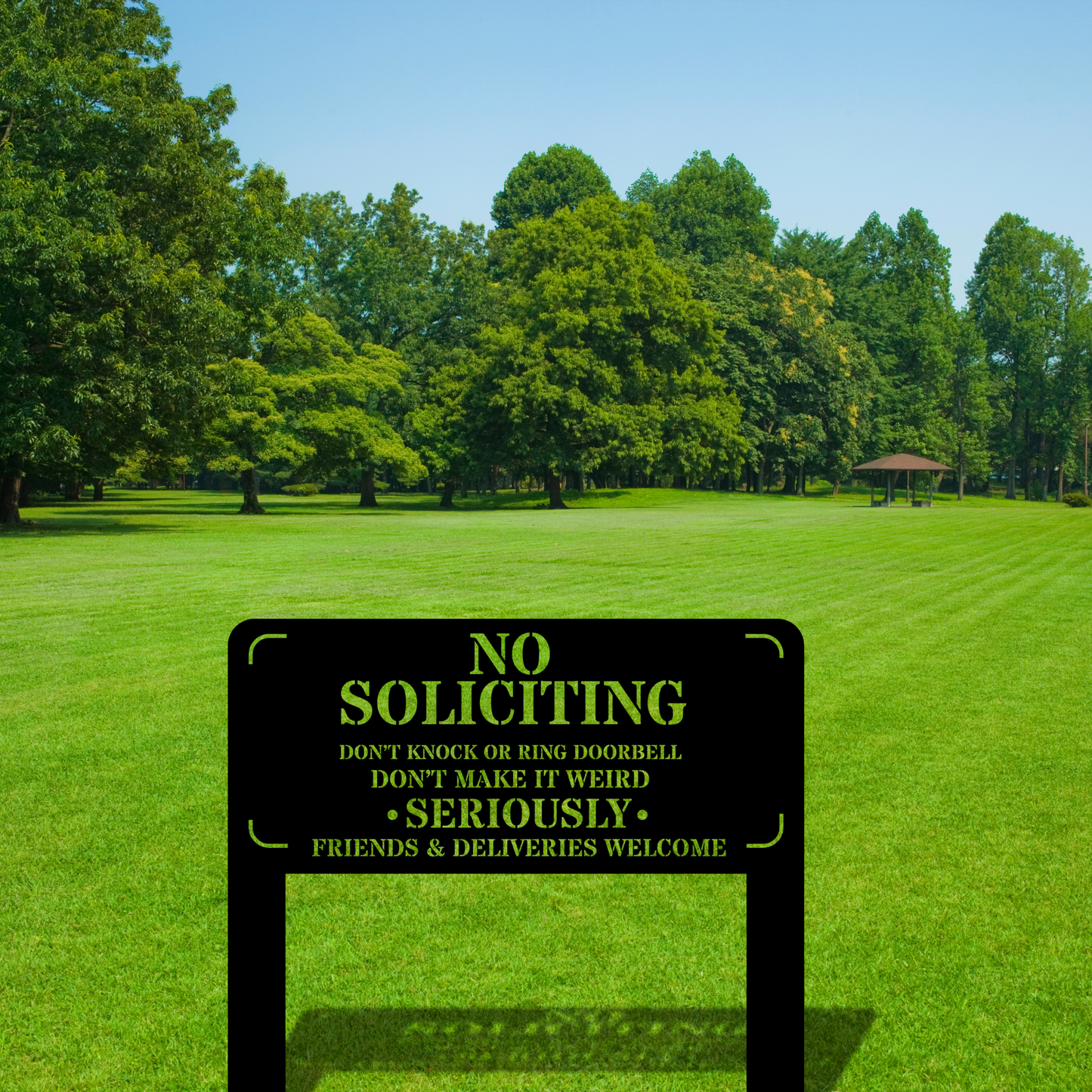 No Soliciting Metal Sign, Outdoor Warning Sign, Home Security Yard Decor, Durable & Weatherproof Sign, Privacy Protection Metal Sign